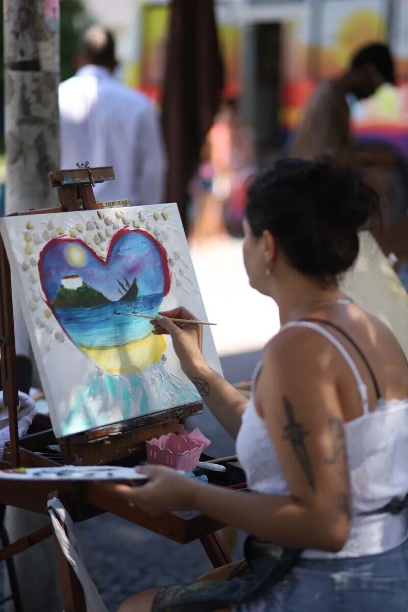 43f9c8fa-d7e7-45bf-b8af-30f16bbc2fc8