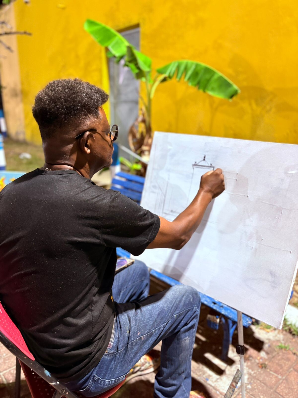 fb58d867-4983-4b8c-a497-91300bda72e0