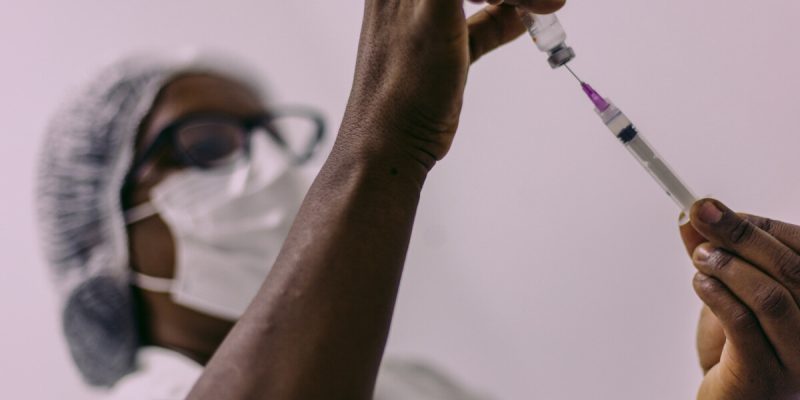 DIA_D_VACINAÇÃO_OSWALDO_CRUZ_E_MANOEL_CORREA-14_Easy-Resize.com