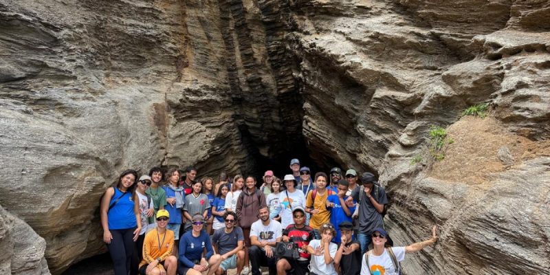 Geossítios do Peró são tema de aula de campo com alunos da Escola Municipal Evaldo Salles (2)