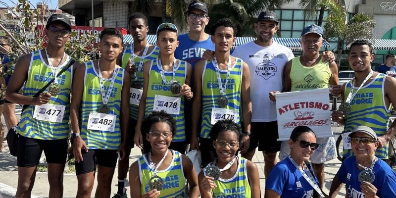 Jovens atletas do projeto Cabo Frio + Esporte brilham na Forte Run