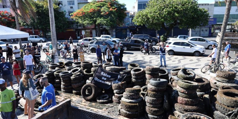 Limpeza do canal itajuru (15)