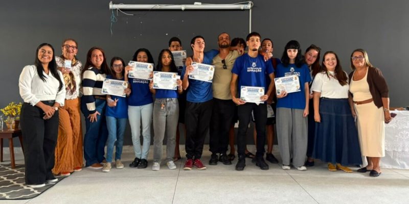 Prefeitura de Cabo Frio promove encontro com estudantes do Programa de Recomposição das Aprendizagens (11)