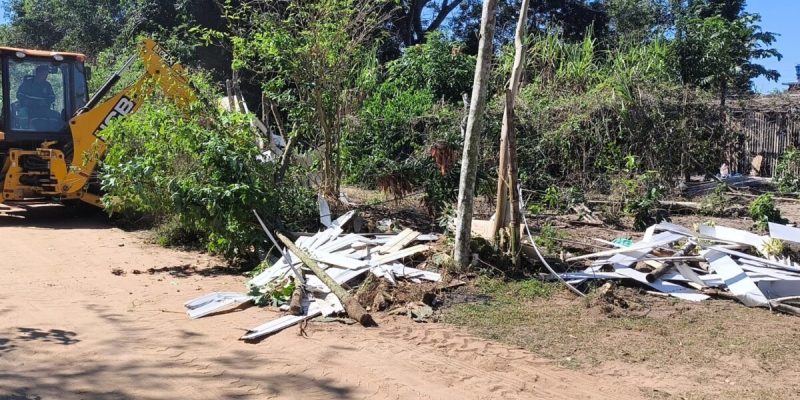 Prefeitura de Cabo Frio realiza retirada de cercamento irregular no Parque Natural Municipal do Mico-Leão-Dourado 3