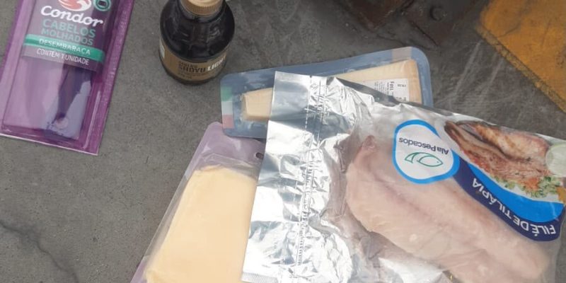 Produtos furtados de mercdo em Cabo Frio