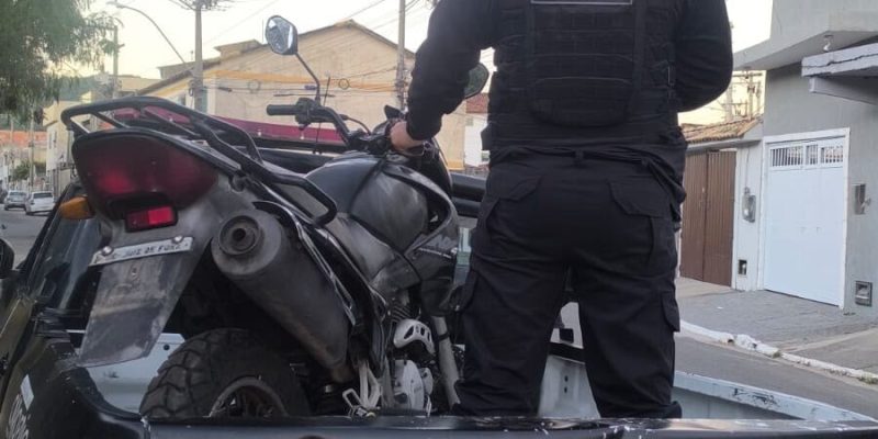 ROMU recupera moto roubada em Cabo Frio